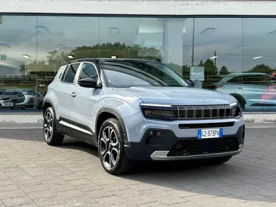 Usata Jeep Avenger Summit 101 CV (74 kW) 2025 Grigio SUV