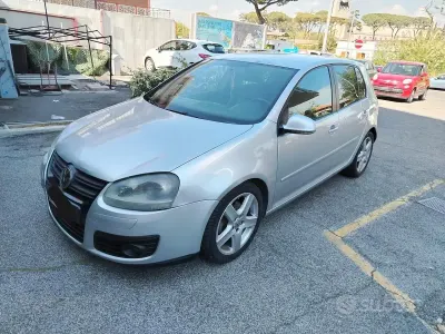 Usata VW Golf VI GT 140 CV (102 kW) 2008 Grigio Utilitaria