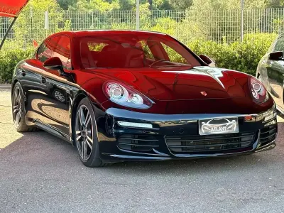 Usata Porsche Panamera Diesel 300 CV (220 kW) 2014 Nero Utilitaria