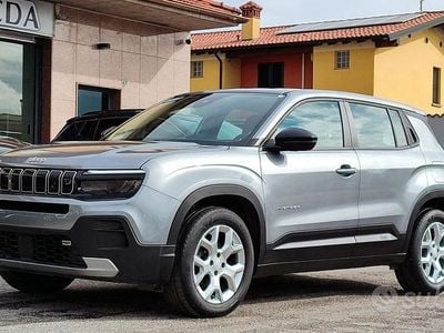 Usata Jeep Avenger Altitude 101 CV (74 kW) 2023 Grigio SUV
