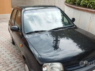 Usata Nissan Micra 1997 Nero Utilitaria