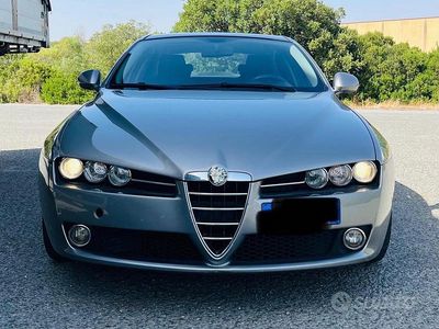 Usata Alfa Romeo 159 120 CV (88 kW) 2009 Grigio Berlina