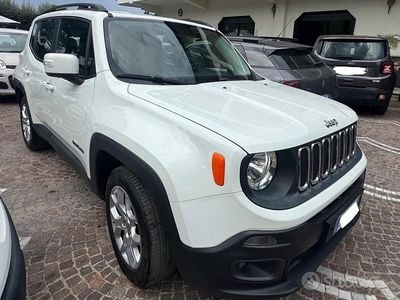 Usata Jeep Renegade Limited 120 CV (88 kW) 2015 Bianco(met.) SUV