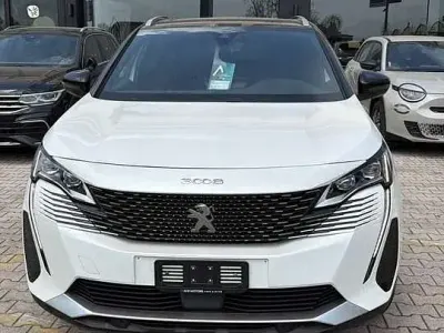 Usata Peugeot 3008 GT 131 CV (96 kW) 2022 Bianco SUV