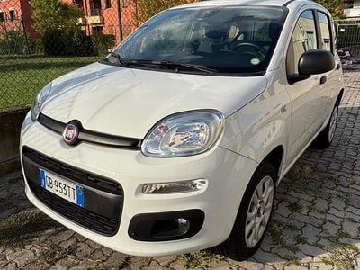 Usata Fiat Panda Easy 70 CV (51 kW) 2020 Beige Utilitaria