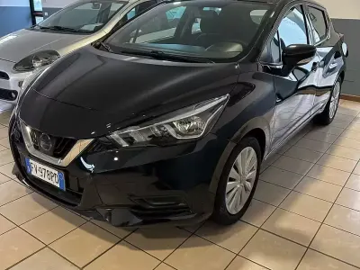 Usata Nissan Micra Acenta 71 CV (52 kW) 2019 Nero Utilitaria