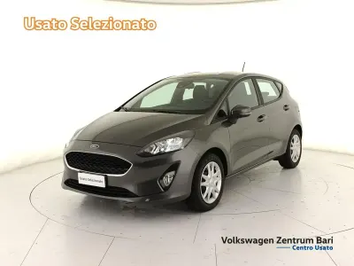 Usata Ford Fiesta Business Edition 101 CV (74 kW) 2021 Grigio Berlina