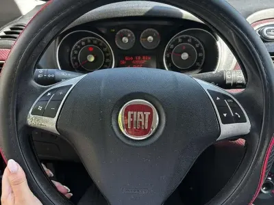Usata Fiat Punto Evo 77 CV (56 kW) 2010 Nero Utilitaria