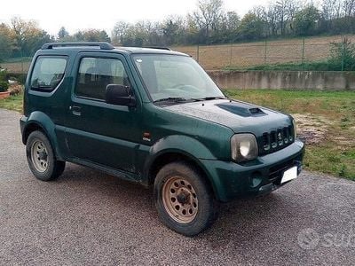 Usata Suzuki Jimny 65 CV (47 kW) 2005 Verde SUV