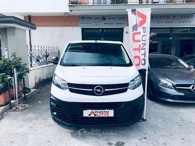 Usata Opel Vivaro 120 CV (88 kW) 2021 Bianco Monovolume