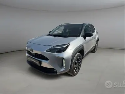 Usata Toyota Yaris Cross Trend 116 CV (85 kW) 2023 Argento SUV