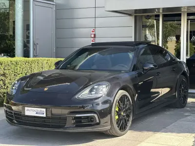Usata Porsche Panamera 462 CV (339 kW) 2019 Grigio Berlina