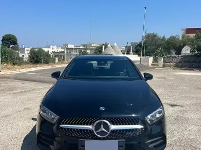 Usata Mercedes A180 Premium 116 CV (85 kW) 2021 Nero Berlina