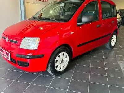 Usata Fiat Panda 69 CV (50 kW) 2010 Rosso Utilitaria