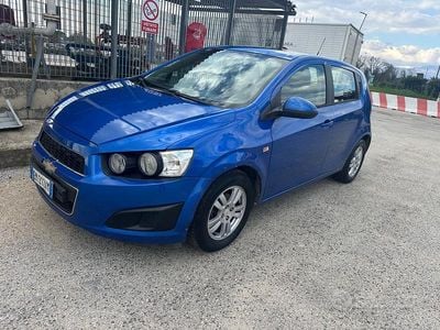 Usata Chevrolet Aveo 70 CV (51 kW) 2012 Blu Berlina