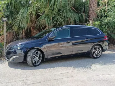 Usata Peugeot 308 SW 116 CV (85 kW) 2014 Bluazzurro Station wagon