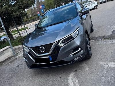 Usata Nissan Qashqai N-Connecta 116 CV (85 kW) 2019 Grigio SUV