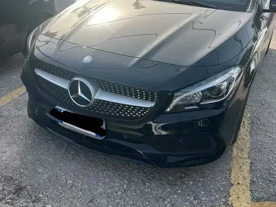 Usata Mercedes CLA200 AMG 136 CV (100 kW) 2017 Nero Coupé