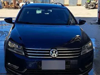 Occasion VW Passat 140 PK (102 kW) 2011 Blauw Stationwagen