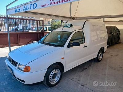 Usata VW Caddy 64 CV (47 kW) 2001 Bianco Monovolume
