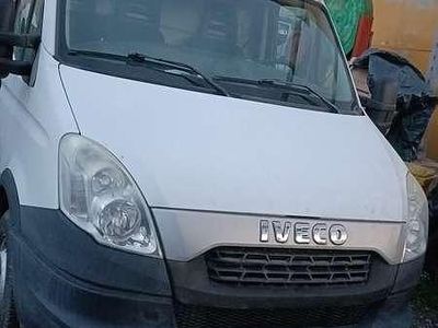 Usata Iveco Daily 209 CV (153 kW) 2013 Bianco Furgone