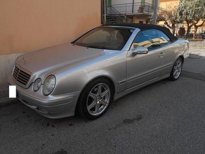 Usata Mercedes CLK230 197 CV (144 kW) 2025 Grigio Cabrio