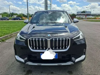 Usata BMW X1 136 CV (100 kW) 2023 Nero SUV