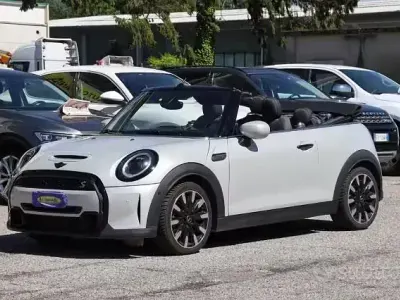 Usata Mini Cooper S Cabriolet 178 CV (130 kW) 2022 Bianco Cabrio