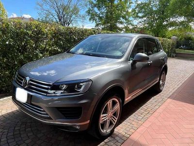 usata VW Touareg 3.0 V6 tdi Executive 204cv tiptronic