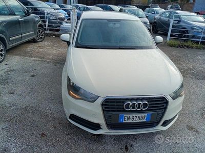 Usata Audi A1 90 CV (66 kW) 2012 Bianco Berlina