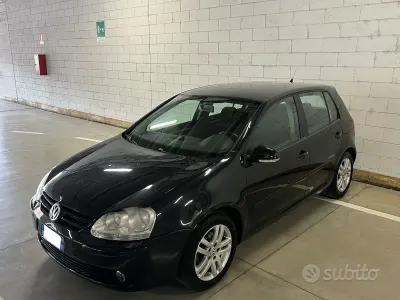 Usata VW Golf VI United 102 CV (75 kW) 2008 Nero Utilitaria