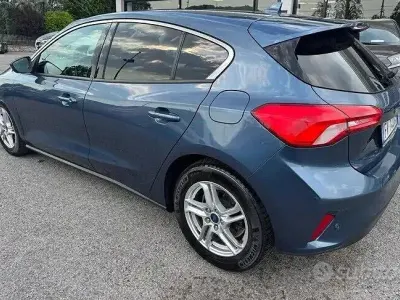Usata Ford Focus Titanium 95 CV (69 kW) 2019 Bluazzurro Berlina