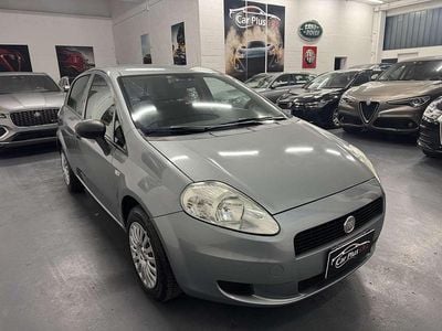Usata Fiat Grande Punto 65 CV (47 kW) 2010 Grigio Utilitaria