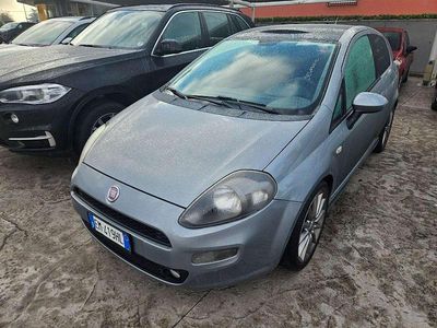 Usata Fiat Punto Sport 95 CV (69 kW) 2012 Antracite Utilitaria