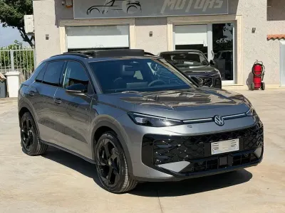 Nuova VW T-Roc R-line 150 CV (110 kW) 2026 Grigio SUV