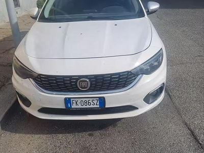 Occasion Fiat Tipo Lounge 120 ch (88 kW) 2017 Blanc Berline
