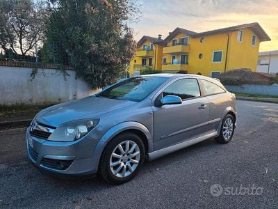 Usata Opel Astra OPC 2008 Grigio Coupé