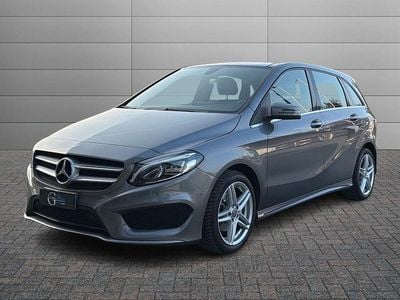 Usata Mercedes B200 Premium 136 CV (100 kW) 2015 Grigio Monovolume