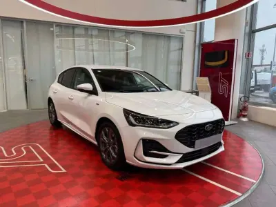 Nuova Ford Focus ST-Line 125 CV (91 kW) 2026 Frozen white  Berlina