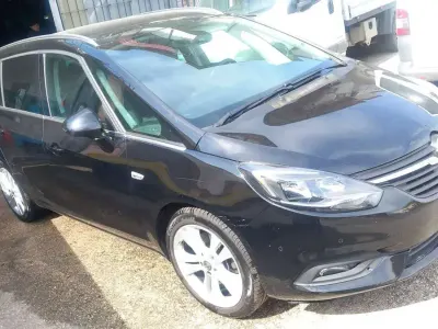 Usata Opel Zafira Tourer