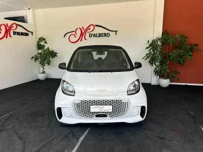 Usata Smart ForTwo Coupé Passion 60 kW (82 CV) 2022 Bianco Utilitaria