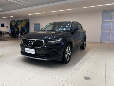 Usata Volvo XC40 Momentum 129 CV (94 kW) 2022 Nero SUV