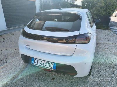 Usata Peugeot 208 2024 Bianco Utilitaria