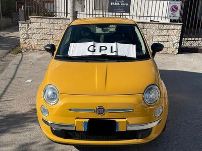 Usata Fiat 500 Lounge 69 CV (50 kW) 2013 Giallo Utilitaria
