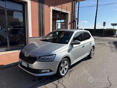 Usata Skoda Fabia 60 CV (44 kW) 2019 Grigio Berlina