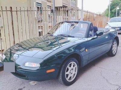 Usata Mazda MX5 90 CV (66 kW) 1996 Verde Cabrio