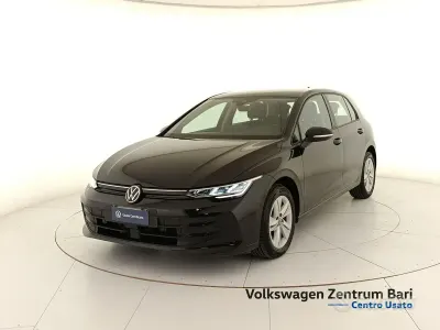 Usata VW Golf VIII Life 115 CV (84 kW) 2025 Nero Berlina