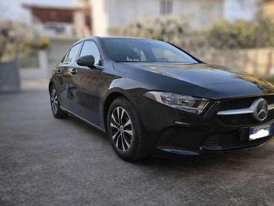 Usata Mercedes A180 Business 136 CV (100 kW) 2021 Nero Berlina