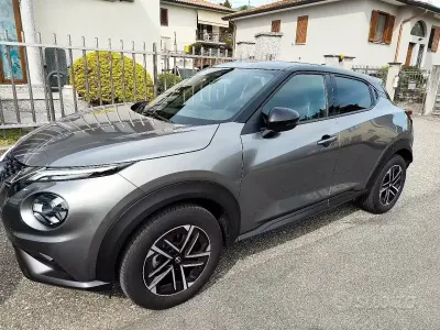 Usata Nissan Juke 114 CV (83 kW) 2024 Grigio SUV