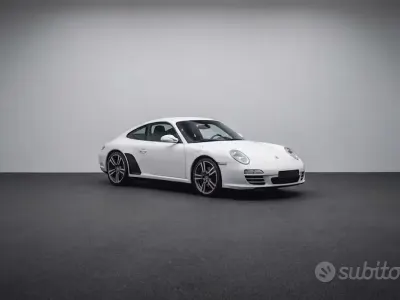 Usata Porsche 911 Carrera 4S Chrono 385 CV (283 kW) 2011 Bianco Coupé